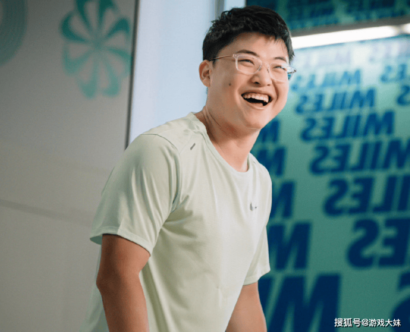 uzi复出又一铁证,粉丝希望他给个明确答案,别吊网友胃口